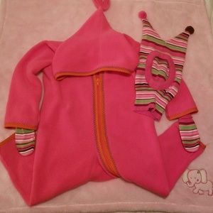 Girl's Jumper with Hat and Mittens